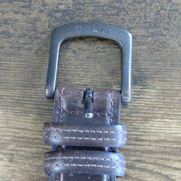 Columbia Mens 32 in. Brown Leather Belt - Picture 4 of 8